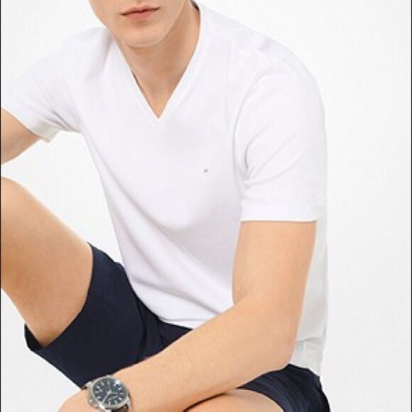 Michael Kors White Vneck ShortSleeve T Shirt SzXL - Picture 1 of 8